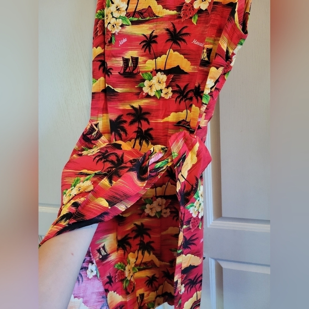 Vintage Kilani Red Yellow Orange Sunset Hawaiian Faux Wrap Dress - Picture 4 of 7